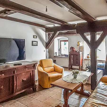 Holiday home 6 Bedroom Beautiful In
