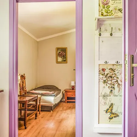 6 Bedroom Beautiful In Holiday home Sianow
