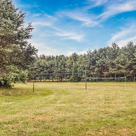 Holiday home 6 Bedroom Beautiful In