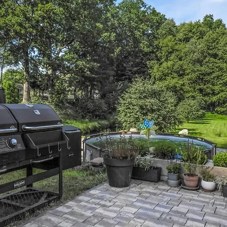 Hébergement de vacances 6 Bedroom Beautiful In