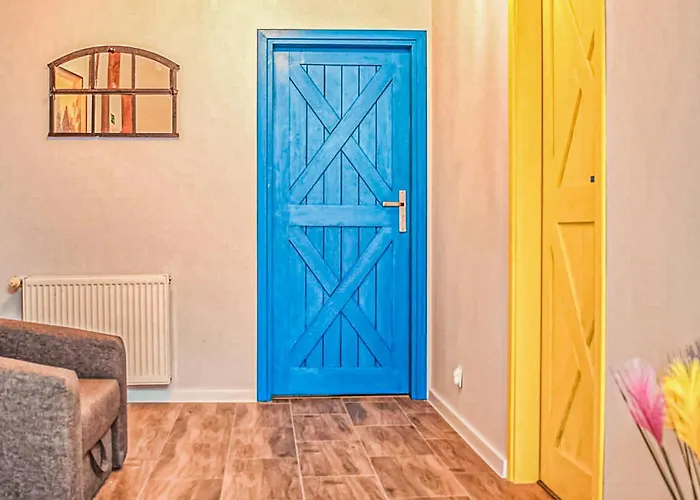 6 Bedroom Beautiful In