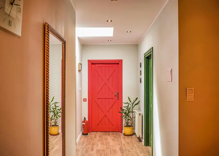 6 Bedroom Beautiful In Сasa de vacaciones *