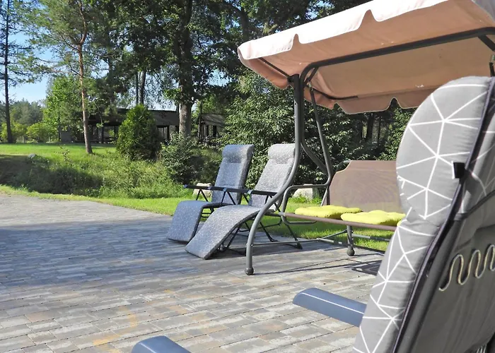 Hébergement de vacances 6 Bedroom Beautiful In Sianow