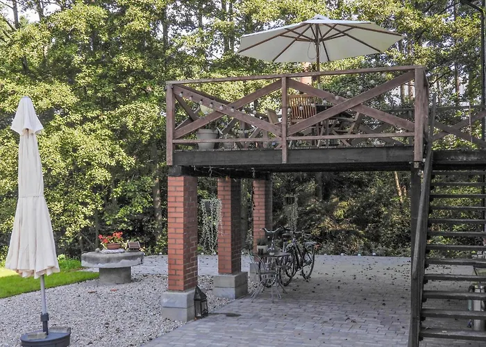 6 Bedroom Beautiful In Сasa de vacaciones *